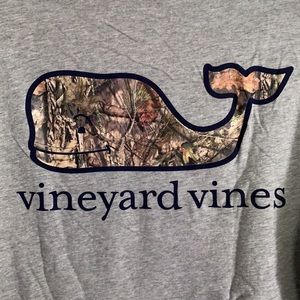 Vineyard Vines Mossy Oak Whale Tshirt 